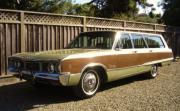 68 Dodge Monaco station wagon